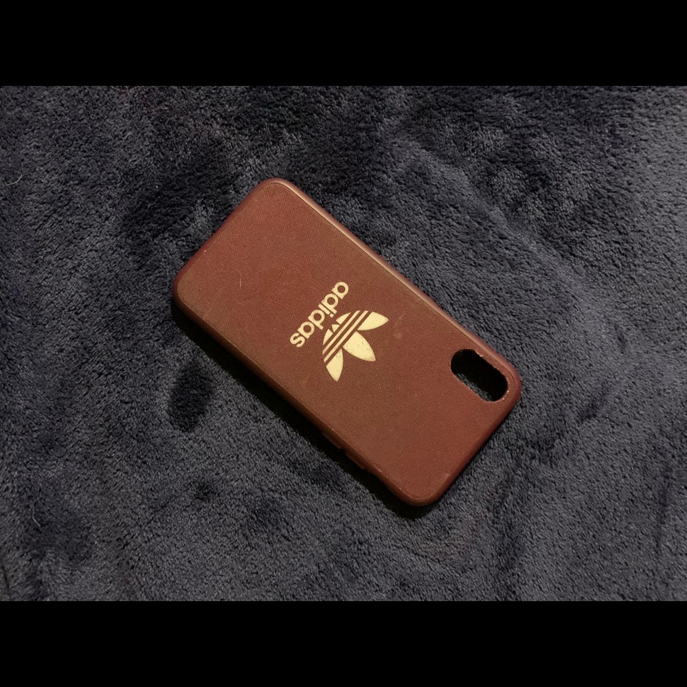 Iphone x / xs Adidas thin texture case